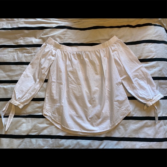 Abercrombie Off the shoulder blouse - Picture 3 of 4